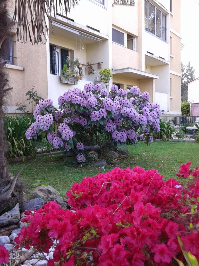 Ferienwohnung Les Floralies Bis Pau Exterior foto