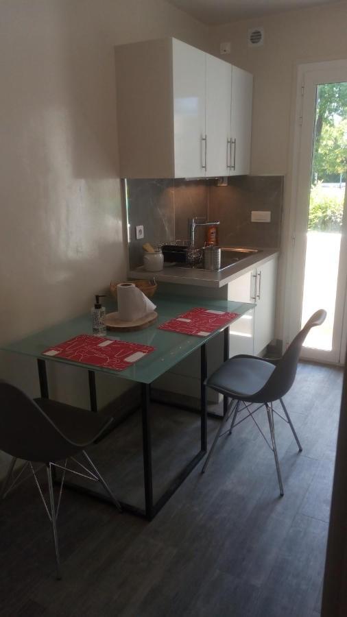 Ferienwohnung Les Floralies Bis Pau Exterior foto